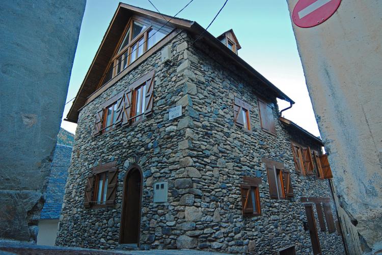 Casa Major Dera Val