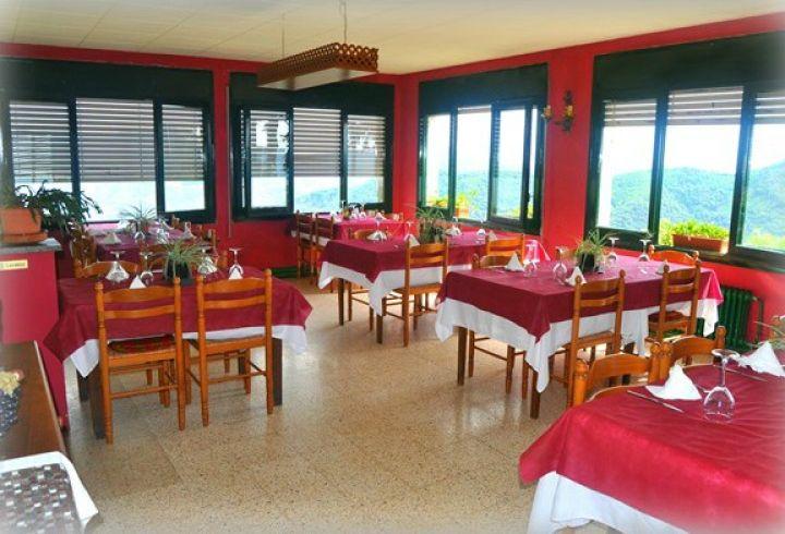 hostal-del-coll-y-la-rectoria-4