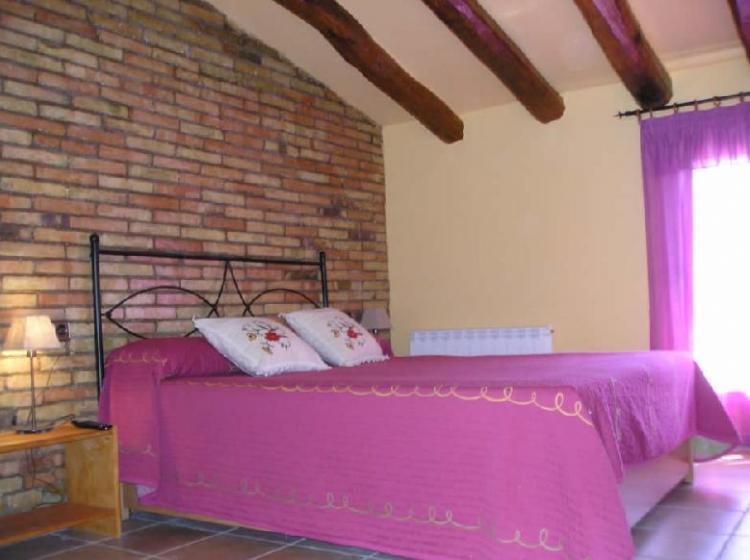 cal-sala-habitaciones-rurales-6