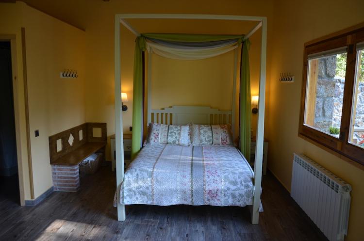 els-apartaments-del-bosc-8