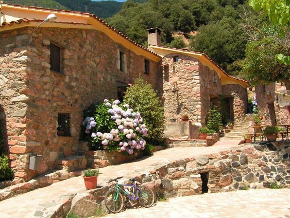 masia-les-illes-1