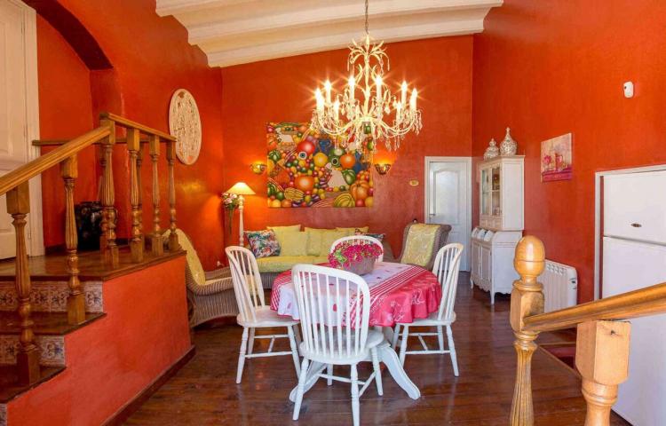 la-casa-de-les-cireres-9