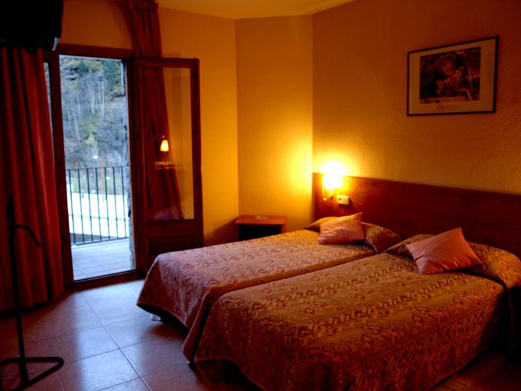 hotel-la-farga-1