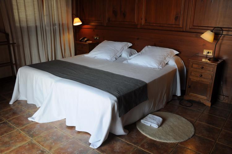 Hotel-Hostal Sport 4*