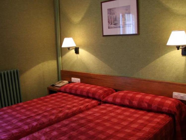 hotel-roc-blanc-1