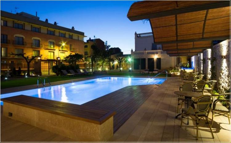 apartamentos-sant-jordi-montbrio-1