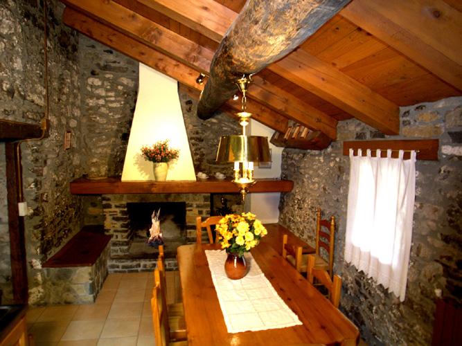 casa-el-coll-de-la-mola-1