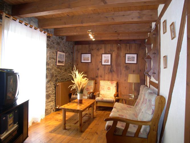 casa-el-coll-de-la-mola-8