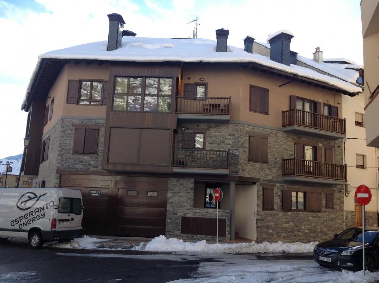 luxury-house-esterri-daneu-6