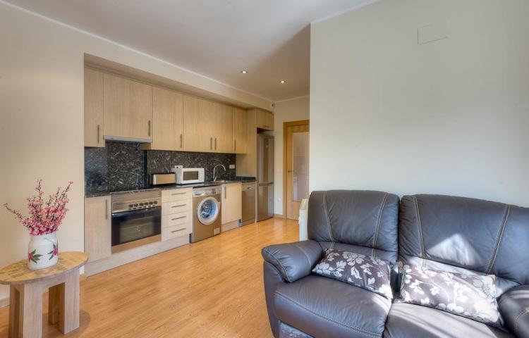 apartamentos-flor-de-neu-casa-espana-6