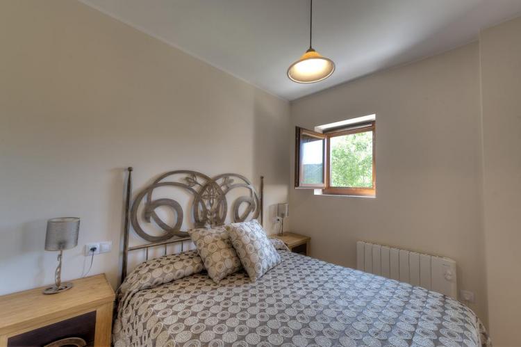 apartamentos-flor-de-neu-casa-espana-9