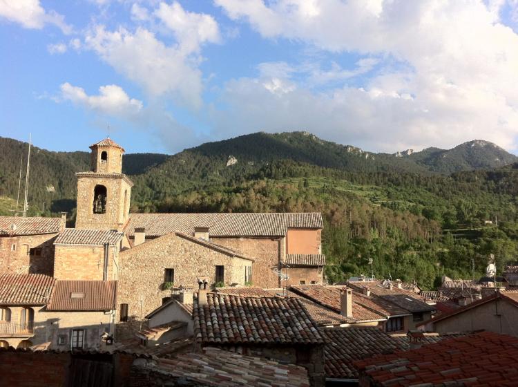 el-castell-de-la-pobla-de-lillet-5