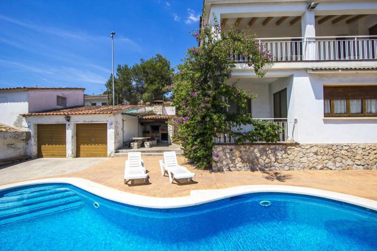 casa-de-vacaciones-cal-vives-2