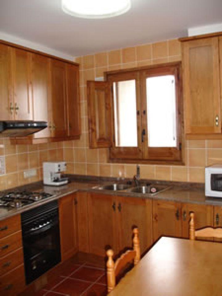 el-castell-de-les-oluges-8