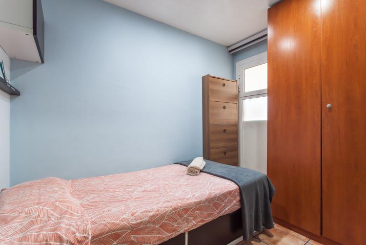hhbcn-beach-apartment-castelldefels-2-2