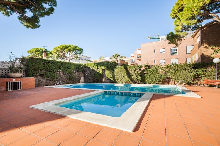 hhbcn-beach-apartment-castelldefels-2-6