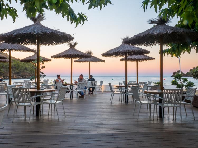 Cala Montjoi