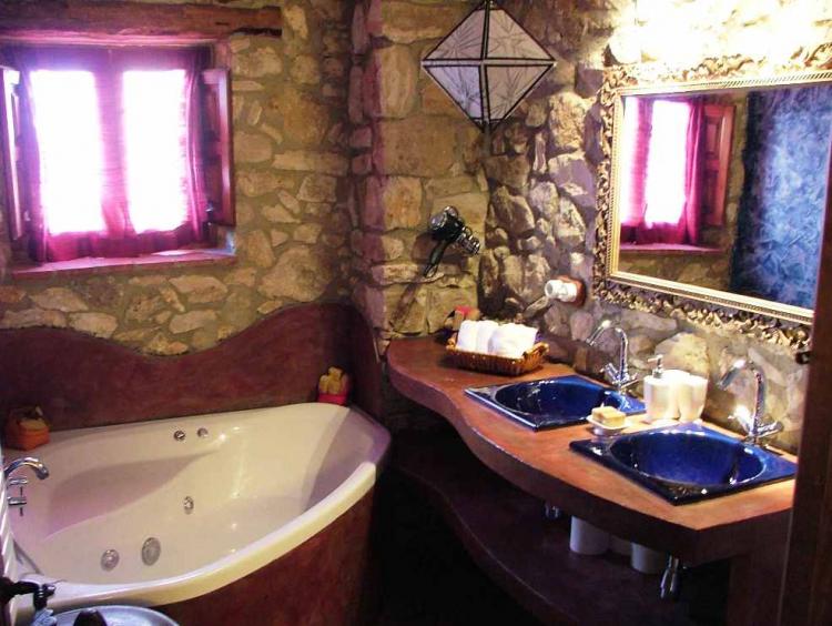 ca-la-petita-d-en-chinascas-9