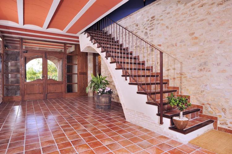 masia-casa-roja-8
