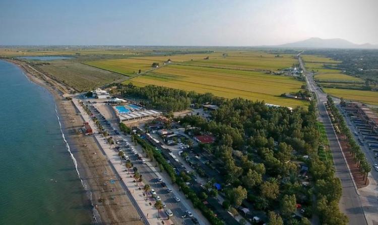Camping Ampolla Playa