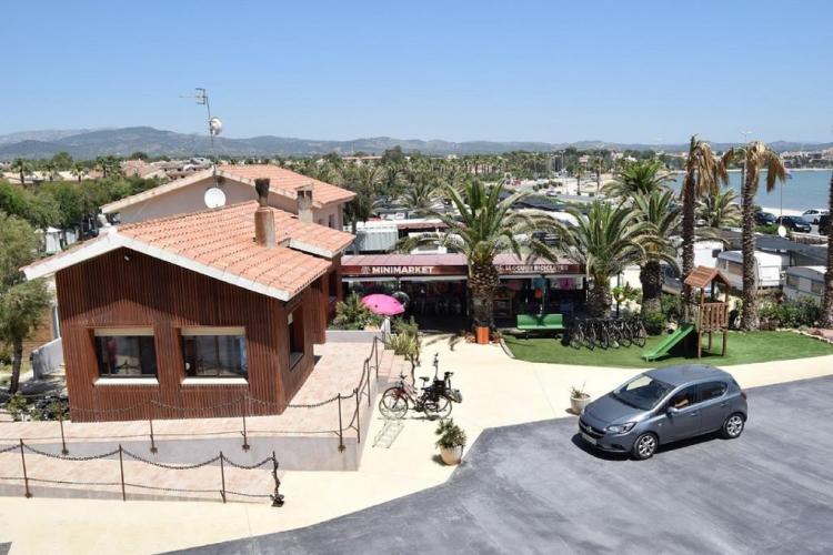 camping-ampolla-playa-7